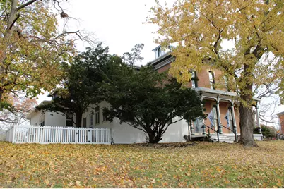 402 W Lincolnway Road, Morrison, IL 61270 - Photo 10