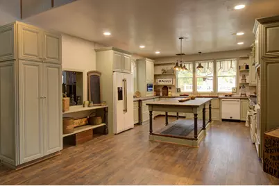 402 W Lincolnway Road, Morrison, IL 61270 - Photo 16