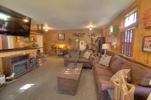 402 W Lincolnway Rd, Morrison, IL 61270 - Photo 22