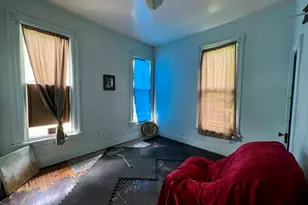 657 W Wood St, Decatur, IL 62522 - Photo 8