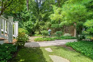 1062 Ash St, Winnetka, IL 60093 - Photo 44