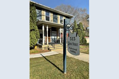 515 James Street #6, Geneva, IL 60134 - Photo 1