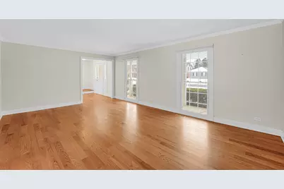 [Address not provided], Wheaton, IL 60187 - Photo 14