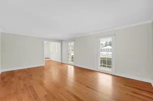 [Address not provided], Wheaton, IL 60187 - Photo 14