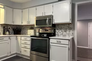 9 Weft Rd, Kankakee, IL 60901 - Photo 8