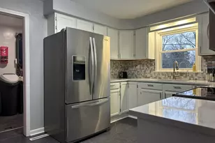 9 Weft Rd, Kankakee, IL 60901 - Photo 10