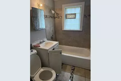 8127 S Coles Avenue, Chicago, IL 60617 - Photo 8