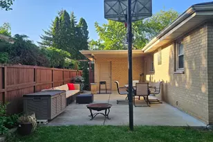 717 Oakton St, Park Ridge, IL 60068 - Photo 26