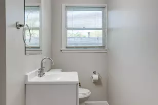 426 Tomahawk St, Park Forest, IL 60466 - Photo 10