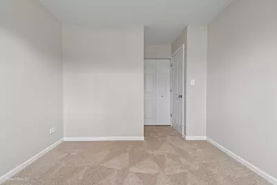6855 Dove Avenue, Woodridge, IL 60517 - Photo 18