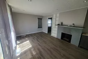 308 Minocqua St, Park Forest, IL 60466 - Photo 6