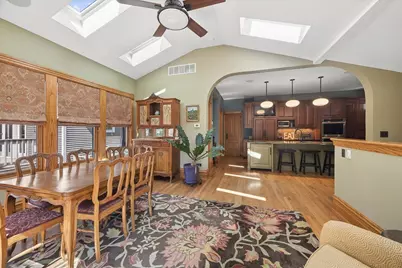 227 S Euclid Avenue, Oak Park, IL 60302 - Photo 14