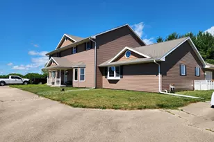 1275 Winn Rd, Sterling, IL 61081 - Photo 2