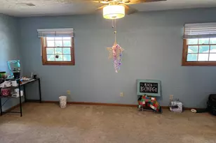 1275 Winn Rd, Sterling, IL 61081 - Photo 28