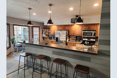 1275 Winn Road, Sterling, IL 61081 - Photo 10