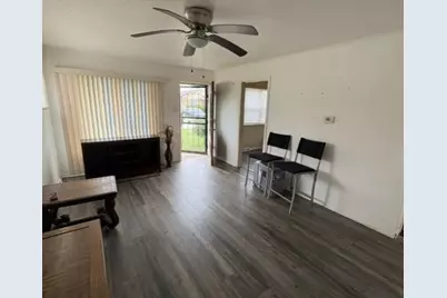 715 E 155th Court, Phoenix, IL 60426 - Photo 10