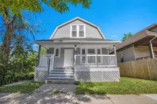 7829 S Escanaba Ave, Chicago, IL 60649 - Photo 1