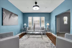 7829 S Escanaba Ave, Chicago, IL 60649 - Photo 6