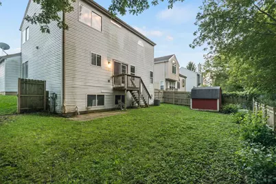 42 W Dahlia Lane, Round Lake Beach, IL 60073 - Photo 10