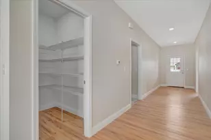 704 Justice St, Tuscola, IL 61953 - Photo 18