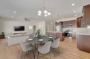 704 Justice St, Tuscola, IL 61953 - Photo 20