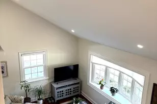 5702 S Park Ave, Hinsdale, IL 60521 - Photo 16