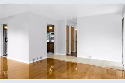 415 E Atwater Avenue, Elmhurst, IL 60126 - Photo 10