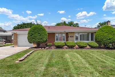 11300 W Grand Avenue, Melrose Park, IL 60164 - Photo 1