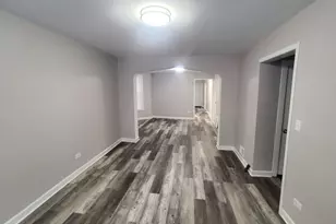 1 W 112th Pl, Chicago, IL 60628 - Photo 18