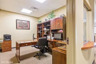 600 Dakota St, Crystal Lake, IL 60012 - Photo 8