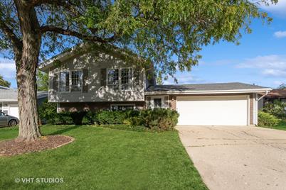 208 Flagstaff Drive, Bolingbrook, IL 60440 - Photo 1