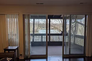 5529 E Lake Dr, Lisle, IL 60532 - Photo 4