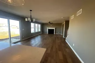 1710 Bluestone Dr, Normal, IL 61761 - Photo 4