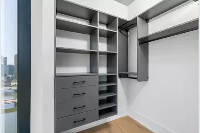 234 W Polk Street #2402, Chicago, IL 60607 - Photo 14