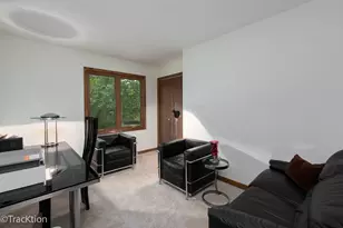 1229 W Bauer Rd, Naperville, IL 60563 - Photo 24