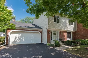 1229 W Bauer Rd, Naperville, IL 60563 - Photo 1