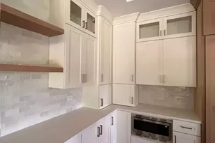 650 E Van Buren St, Villa Park, IL 60181 - Photo 18