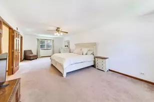 207 Mainsail Dr, Third Lake, IL 60030 - Photo 12