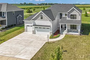 4812 Oakdale Dr, Champaign, IL 61822 - Photo 2