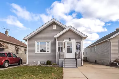 1633 N 16th Avenue, Melrose Park, IL 60160 - Photo 1