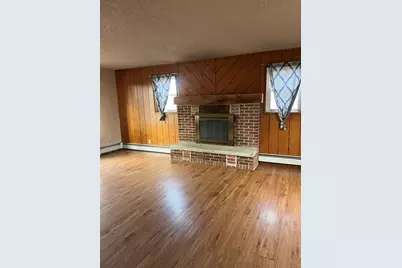 4304 W Lily Creek Road, Freeport, IL 61032 - Photo 24
