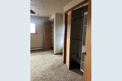 4304 W Lily Creek Road, Freeport, IL 61032 - Photo 44