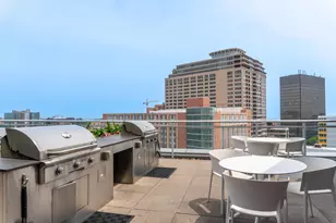 1590 Elmwood Ave, Evanston, IL 60201 - Photo 16