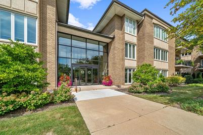 1 Oak Brook Club Drive #B303, Oak Brook, IL 60523 - Photo 1