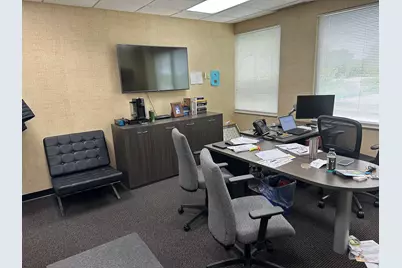 1113 S Milwaukee Avenue, Libertyville, IL 60048 - Photo 20