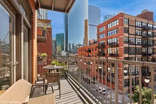 560 W Fulton St, Chicago, IL 60661 - Photo 6