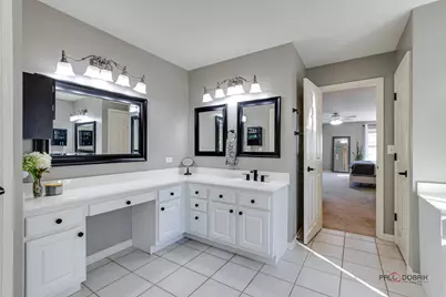 7404 Brentwood Lane, Gurnee, IL 60031 - Photo 30