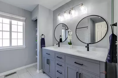 7404 Brentwood Lane, Gurnee, IL 60031 - Photo 36