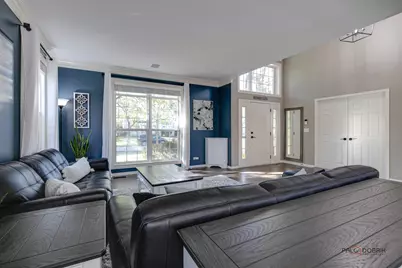 7404 Brentwood Lane, Gurnee, IL 60031 - Photo 6