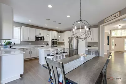 7404 Brentwood Lane, Gurnee, IL 60031 - Photo 16